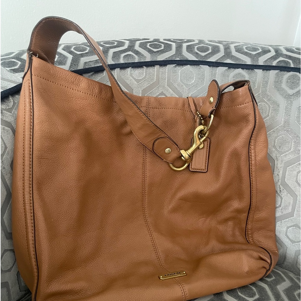 Slouchy Coach Hobo bag!